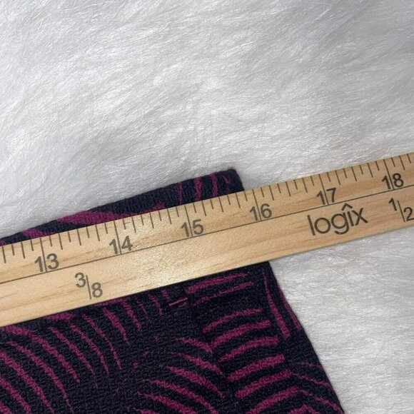 Ann Taylor Women's 4 Pink Navy Palm Leaf Tropical 4" Tailored Chino Shorts - Picture 8 of 10